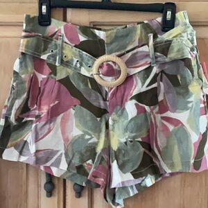 Floral linen shorts NWT
